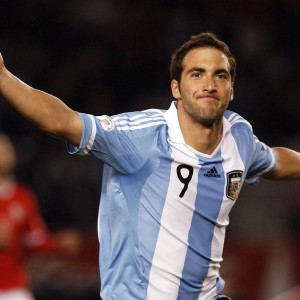 开云app下载-青少年足球创新教育模式逐步推广，培养未来之星，青少年足球普及